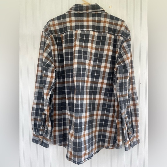 Carhartt Men's Brown Black Hubbard Plaid Long Sleeve Button Down Shirt LARGE - Picture 2 of 6